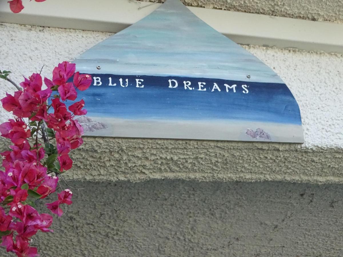 Blue Dreams Guest House อัลมิโรโปตามอส ภายนอก รูปภาพ