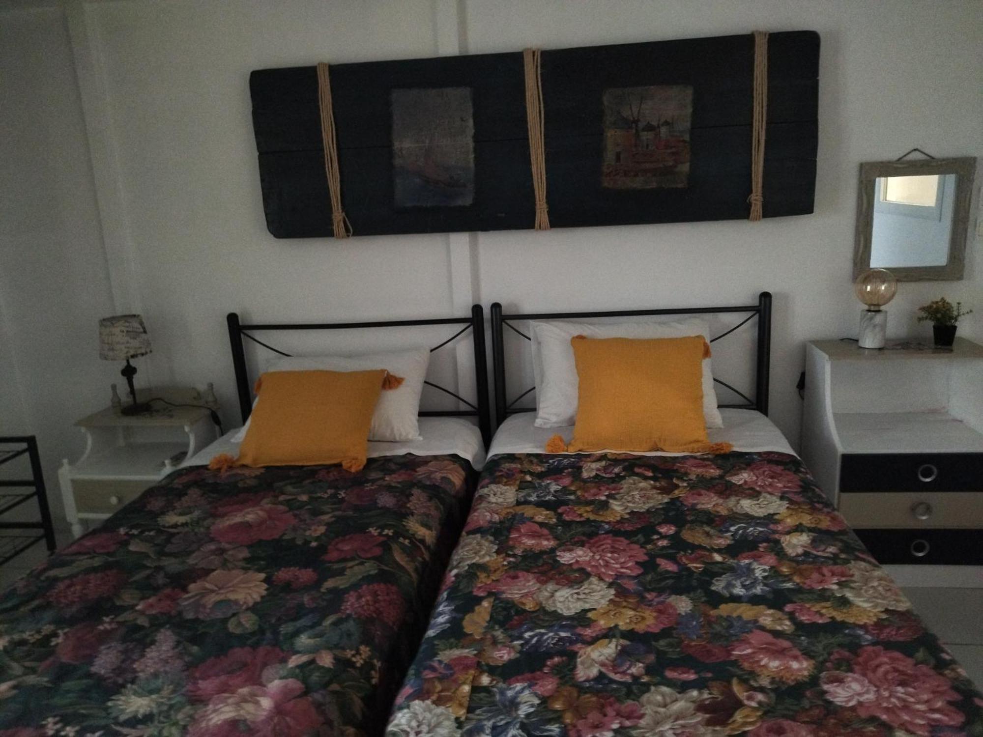 Blue Dreams Guest House อัลมิโรโปตามอส ห้อง รูปภาพ