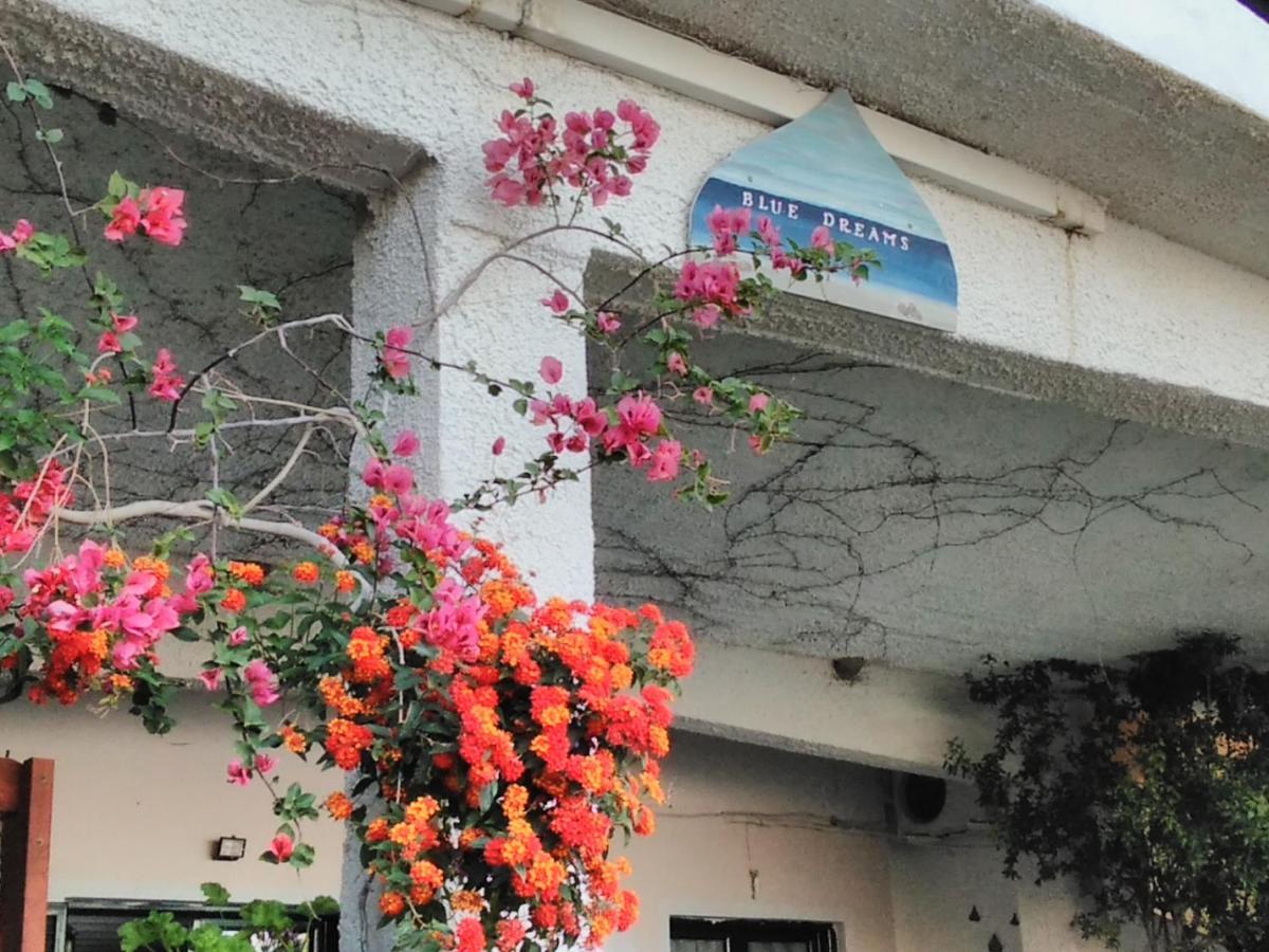 Blue Dreams Guest House อัลมิโรโปตามอส ภายนอก รูปภาพ